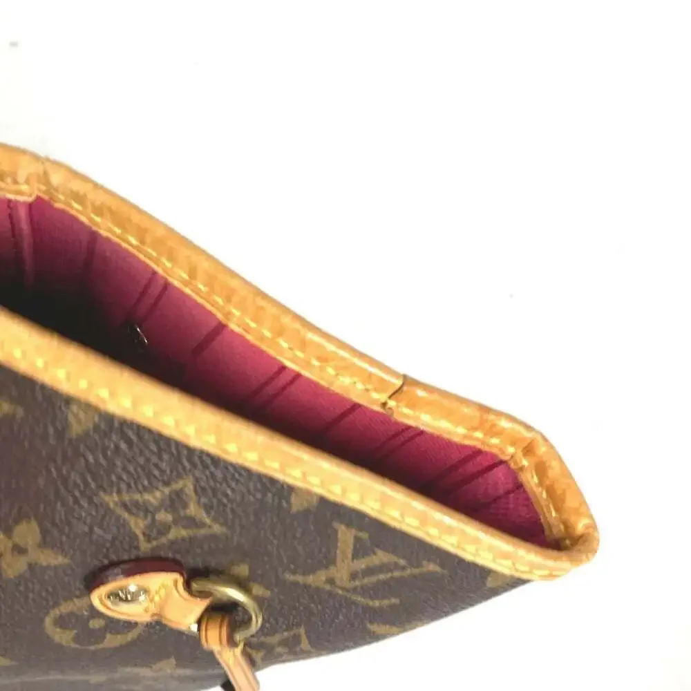 LOUIS VUITTON Brown Monogram Canvas Neverfull MM Shoulder Bag
